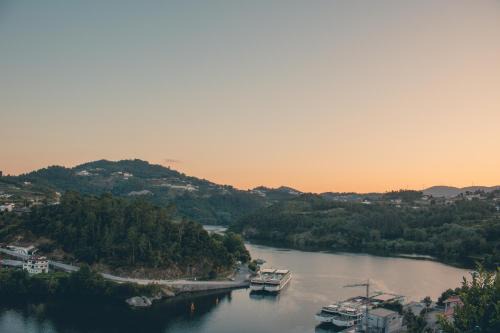 Varzea do Douro House | Oceanfront Retreat at Miragem do Douro - Rated 9.3/10