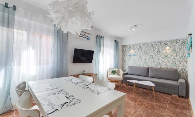 Benalua Apartment | Exceptional Miralmar Apartamento: Family-Friendly Retreat