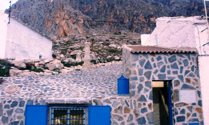 Bedmar House | Child-Friendly Getaway at Mirasierra with Great Amenities