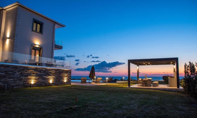 Preveza Villa | Discover Mirazur Seafront Sunset Villa with Ocean Views