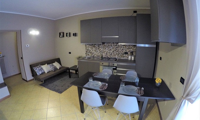 Castenedolo Apartment | MIRCO'S HOUSE - SPACIOUS AND MODERN TWO-ROOM APARTMENT