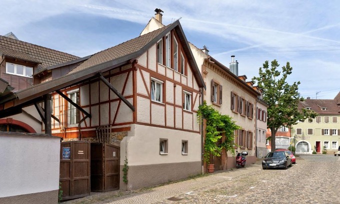 Endingen am Kaiserstuhl Apartment | Discover Miris Hüs: Guest Rated 8.8/10 Experience