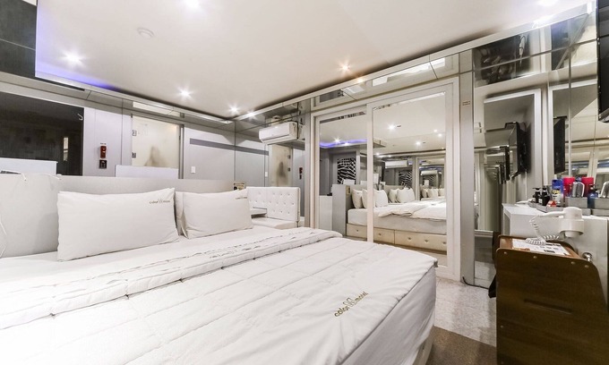 Sammun Hotel | Eco-Friendly Escape at Miryang Calaem with Breakfast Included