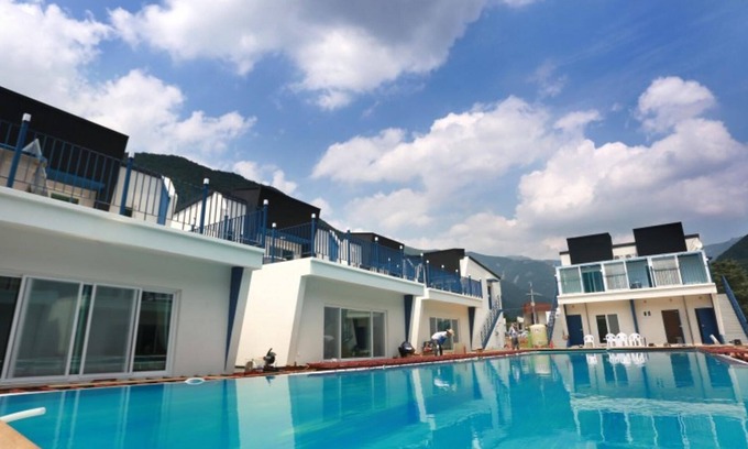 Miryang House | Eco-Friendly Getaway at Miryang Chamjoeun Pension