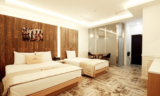 Miryang Hotel | Eco-Friendly Miryang Hotel Js501: Guest Rated 10/10