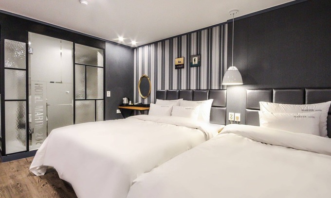 Miryang Hotel | Eco-Friendly Comfort at Miryang Martin with Hot Tub Access