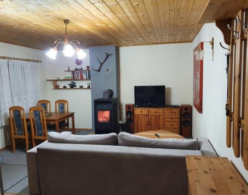 Lasowka House | Discover MISIÓWKA: Top-Rated Family-Friendly Hotel