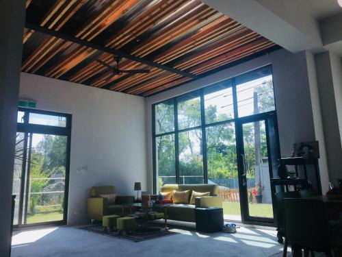 Ji'an House | Cozy Miss Chang's B&B: Pet-Friendly & Highly Rated Stay