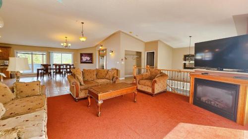 Grande Cache Hotel | Child-Friendly Getaway at Misty Mountain Inn & Suites