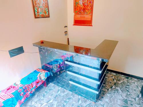 Ayodhya Hotel | Mithila Nilayam 200 mtr From Ram Janam Bhumi