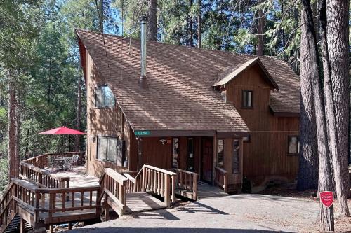 Arnold House | Comfortable Stay at Mitthas Tapovan with Pool Access