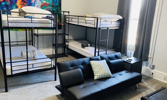 Winder Apartment | Mixed Deluxe dormitory ! r4