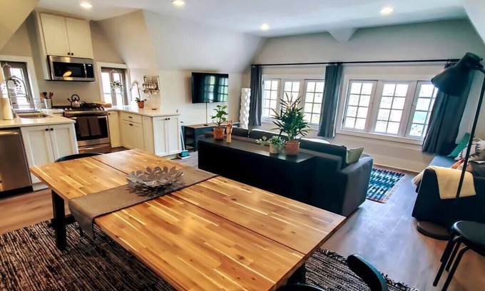 Lower East Side Apartment | Discover MKE Mansion - Private Home with Family Amenities