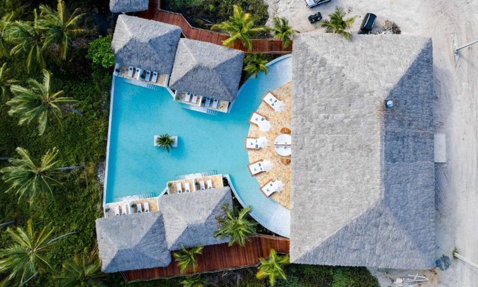Acarau Hotel | Unforgettable MKNI Hotel - Ikaika Makani Experience Awaits