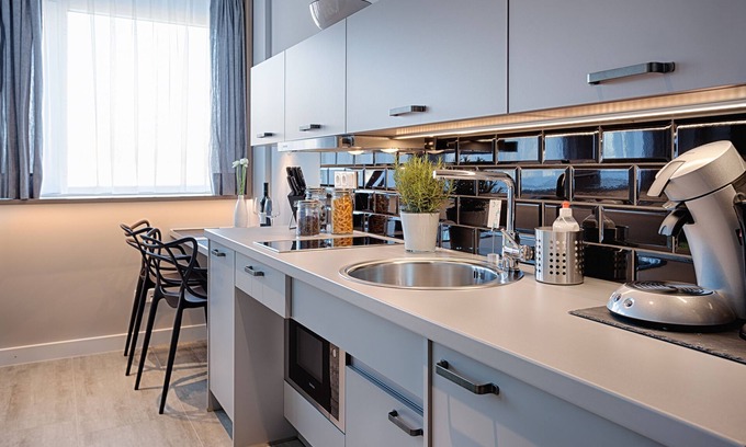 Trudering-Riem Apartment | Pet-Friendly MLoft Single Apartment with Breakfast & Kitchen