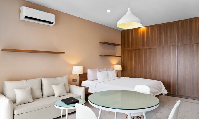 Mittakpheap Apartment | Cozy MLZ Apartments - Studio with Pool and Breakfast Options