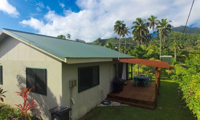Rarotonga House | Family-Friendly MM Batch South Side - Rated 9/10 by Guests