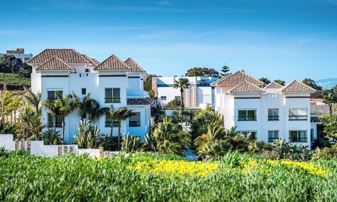 Mnar Apartment | Mnar CASTLE for 2 Pers in 2 Rooms Suite Sea View