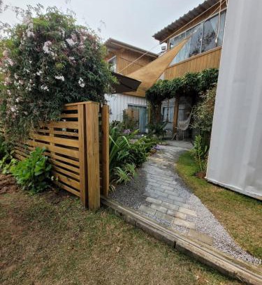 Pinheira House | Top-Rated Stay at Moã do Mar Suítes with Kitchen Access