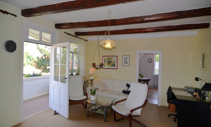Bad Suderode Apartment | Modern Apartment in Historic Villa with Breakfast Included