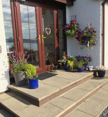 Drumchork Bed & Breakfast | Guest Rated 10/10 at Mo-Dhachaidh B&B with Kitchen Access