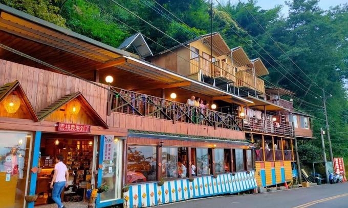 Fuxing District Ski Chalet | Pet-Friendly Retreat at Mo Huai Su in Taoyuan City