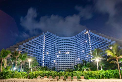 Khanh Hoa Hotel | Modern Beach Apartment - Arena Resort Cam Ranh