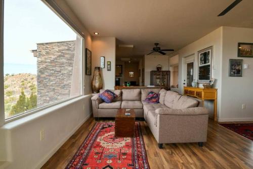 Spanish Valley Apartment | Moab Indian Hills - Secluded Retreat with Breathtaking Views