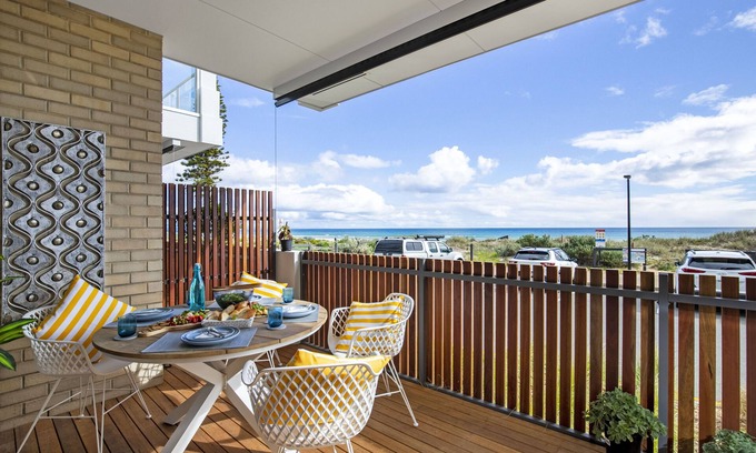 Adelaide Apartment | Oceanfront Moana Beach Apartment with Family-Friendly Amenities