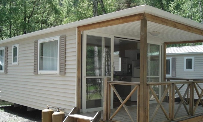Saint-Martin-de-Queyrieres House | Cozy Mobilhome Esprit Montagne for Up to 6 Guests