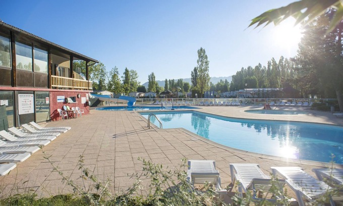 Condrieu House | Relax in a Mobile Home by Mont Pilat with Pool & Kitchen