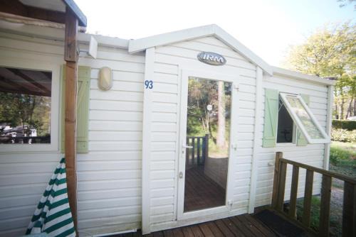 Saint-Cheron Other | Discover Le Mobil-home Saint-Chéron: Pet-Friendly Retreat