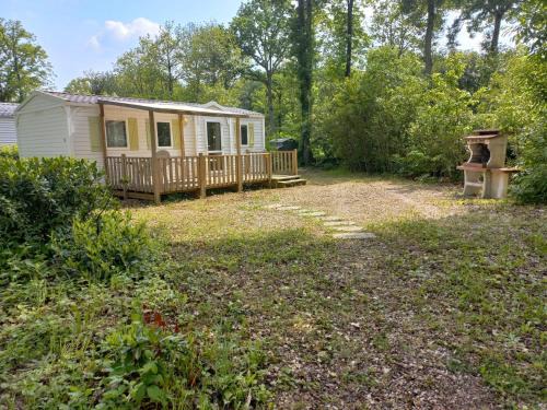 Saint-Cheron Resort | Family-Friendly Mobil-House Parc des Roches with Pool