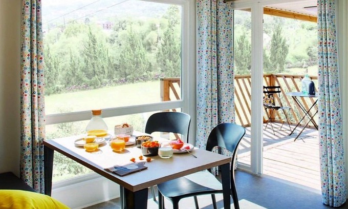 Muhldorf House | Relaxing Mobile Home in Sachsenburg with Pool & Family Amenities