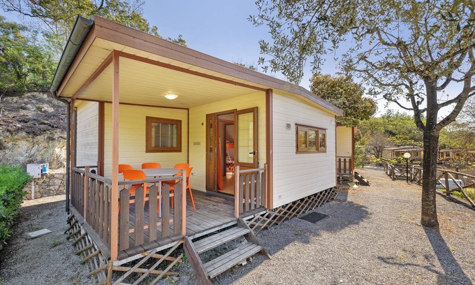 Pietra Ligure House | Discover Mobile Home 'Pian Dei Boschi' with Pool & Ocean Views