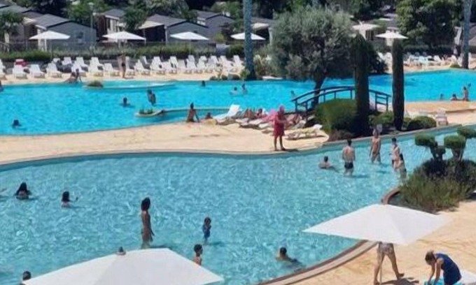 Vias House | Discover Your Ideal Mobile-Home Retreat at La Carabasse