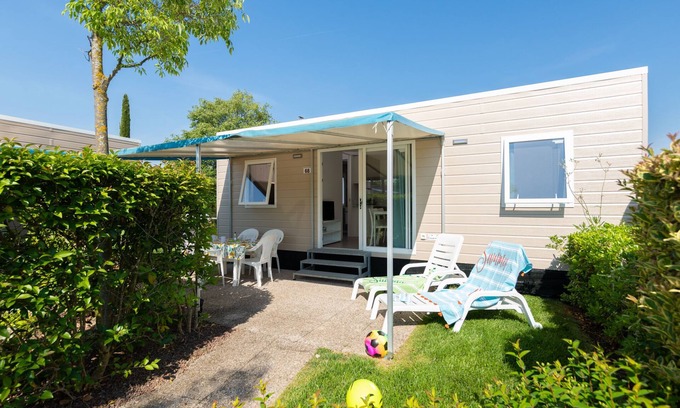 Sirmione House | Cozy Mobilehome with Garden, Air Conditioning & Pool