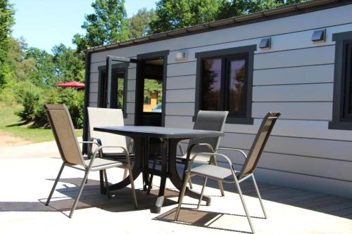 Hohenlychen Other | Family-Friendly Retreat at Mobilheim 42, Strandbad Lychen