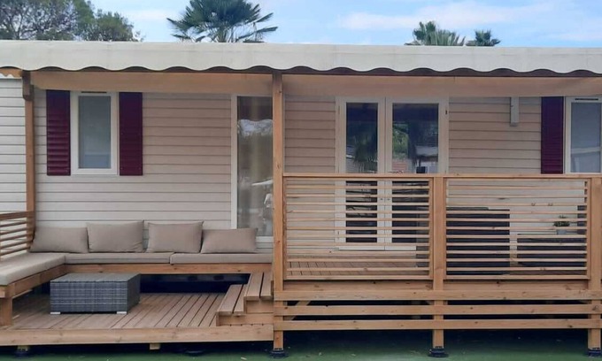 Vias House | Air-Conditioned Mobilhome with Pool & Spa - 10/10 Rating