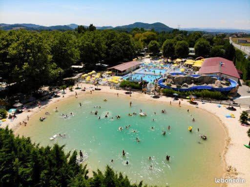 Chateauneuf-de-Galaure Other | Family-Friendly Mobilhome for 6 at a Top-Rated Camping Site