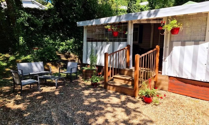 Meschers-sur-Gironde House | Mobilhome Premium 22-28m2 - 2 Schlafzimmer + TV + Überdachte Terrasse & Einwegbetten zur Verfügung* 6 Personen