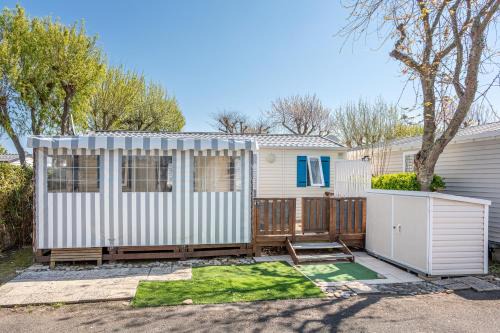 Saint-Hilaire-de-Riez Other | Mobilhome - piscine sauf en avril