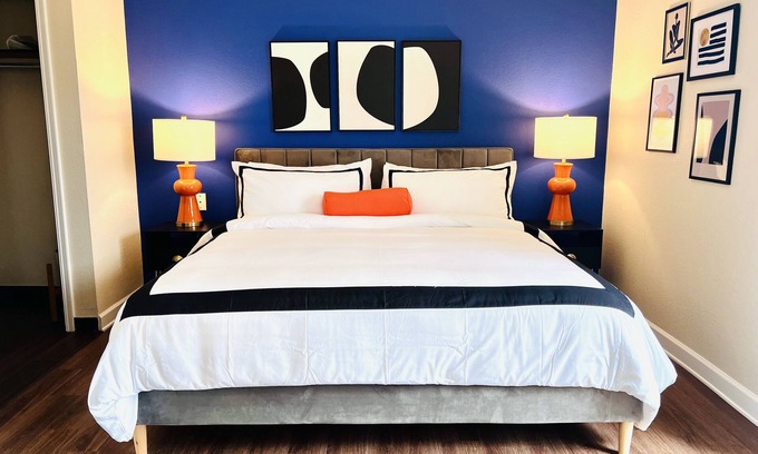 Southfield Apartment | Modern KING Studio Apartment with Private Patio Escape