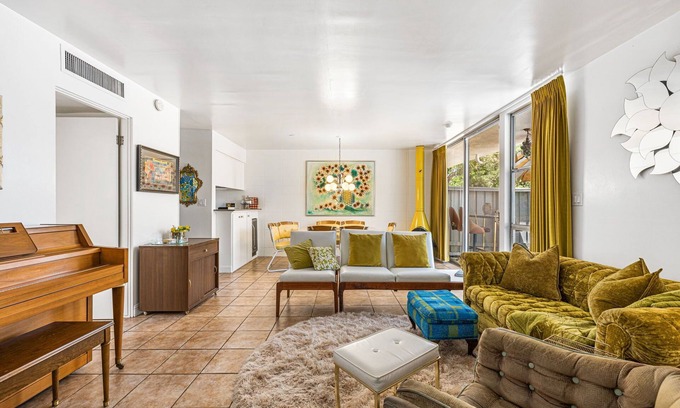Magnesia Falls Cove Condo | Elegant Mod Mirage: A Pet-Friendly Oasis by the Mountains
