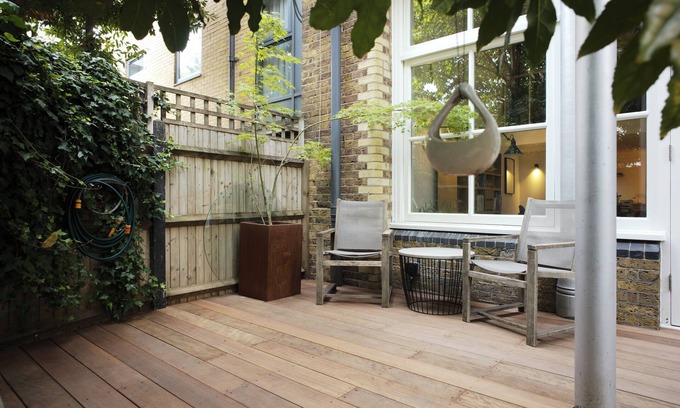 Islington Apartment | Modern 1 BDR Maisonette Garden Kings Cross
