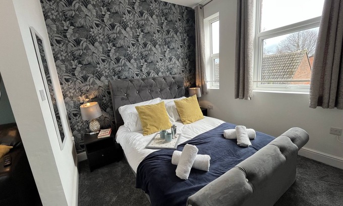 Preston Apartment | Inviting 1-Bed Studio for a Cozy Stay in Preston