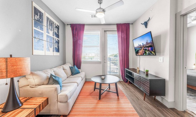 Montopolis Apartment | Modern 1BR King Suite with Fast WiFi Near Downtown