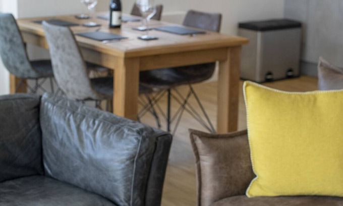 Swindon Apartment | Inviting 2 Bed Apartment in Old Town Swindon