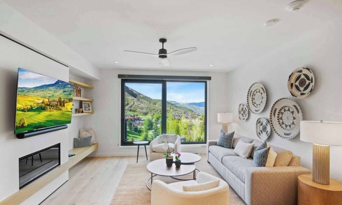 Snowmass Village Condo | Discover Electric Pass Lodge: A Guest Favorite at 9.8/10
