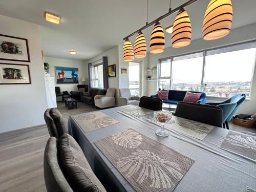 Kopavogur Apartment | Stylish 2 Bedroom Apartment in Kópavogur - Rated 9.3/10